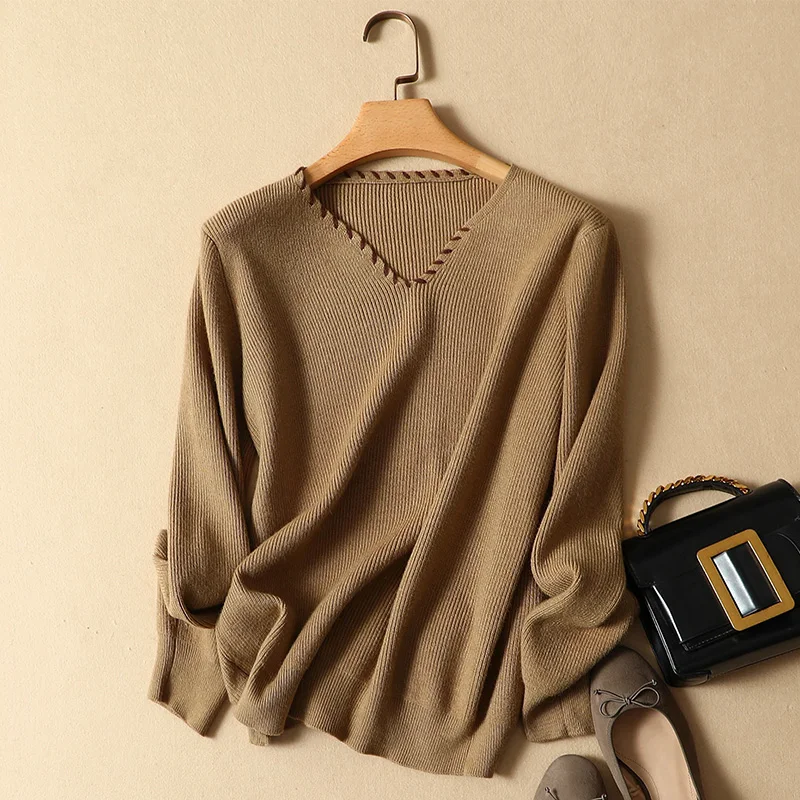 2021 New V-Neck Solid Knitted Women Sweaters And Pullovers Slim Elegant Lady Fashion Pullovers Outwear Tops
2021 New V-Neck Solid Knitted Women Sweaters And Pullovers Slim Elegant Lady Fashion Pullovers Outwear Tops
