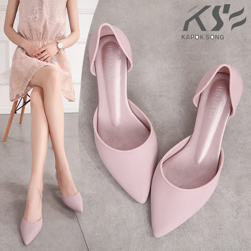 2020 women flats rubber jelly shoes women candy summer luxury designer famous brand model flat slip on shoes female beach shoes
2020 women flats rubber jelly shoes women candy summer luxury designer famous brand model flat slip on shoes female beach shoes