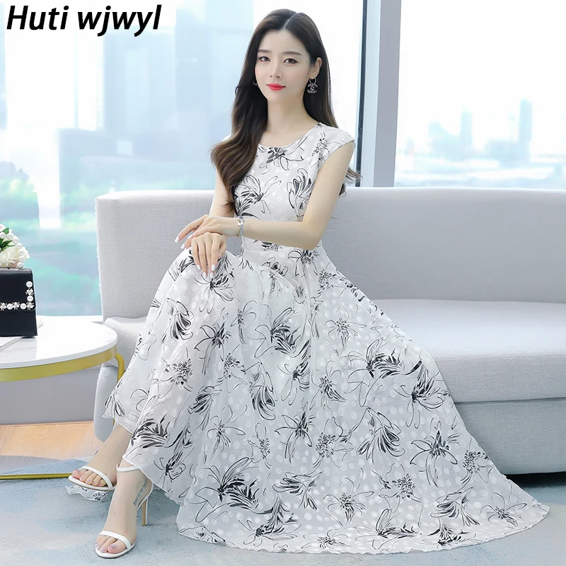 Женский Шифоновый Сарафан в стиле бохо, черное пляжное винтажное платье миди с цветочным принтом, модельное вечернее облегающее платье-макси с жаккардовым узором, лето 2023
Женский Шифоновый Сарафан в стиле бохо, черное пляжное винтажное платье миди с цветочным принтом, модельное вечернее облегающее платье-макси с жаккардовым узором, лето 2023