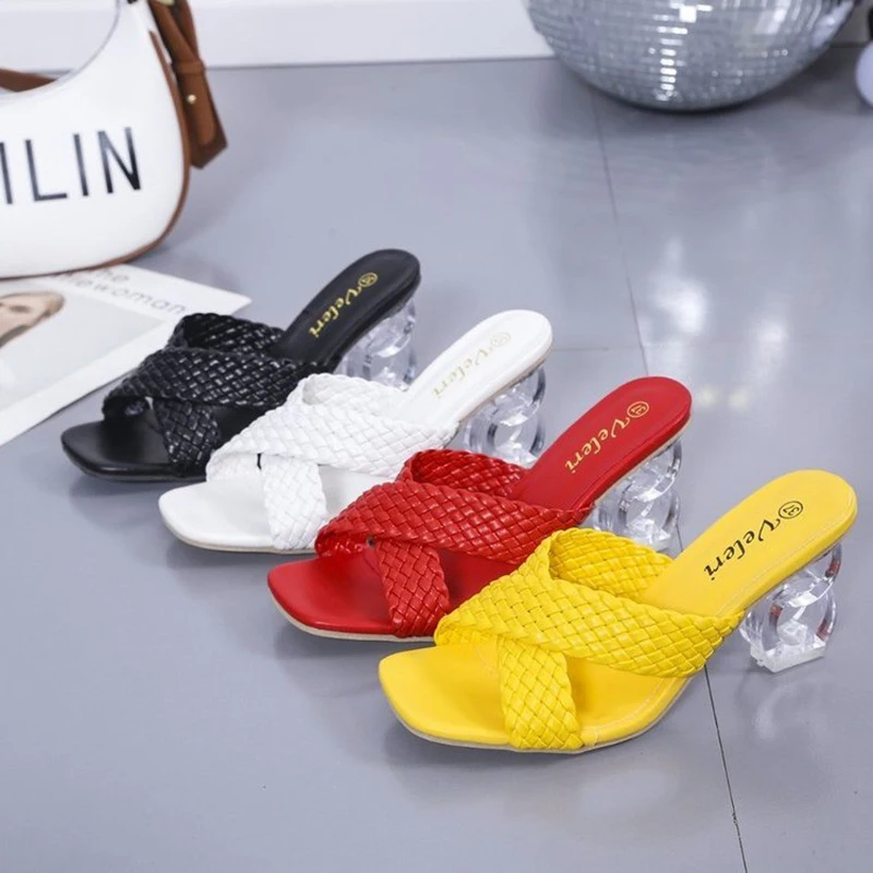 Lucyever Plus Size 35-43 Women Sandals 2021 Summer Solid Color Woven High Heel Slippers Woman Fashion Crystal Heels Street Shoes
Lucyever Plus Size 35-43 Women Sandals 2021 Summer Solid Color Woven High Heel Slippers Woman Fashion Crystal Heels Street Shoes
