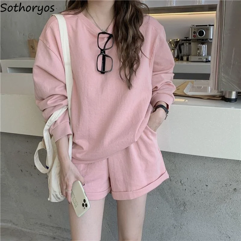 Women Pajama Sets Solid Retro Chic Trendy Loose Casual Long Sleeve O-neck Wide Leg Shorts Elastic Waist Elegant Teens Cozy Soft
Women Pajama Sets Solid Retro Chic Trendy Loose Casual Long Sleeve O-neck Wide Leg Shorts Elastic Waist Elegant Teens Cozy Soft