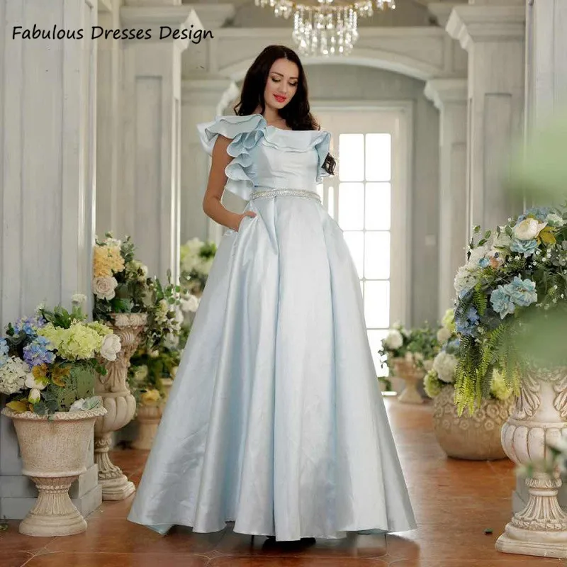 Charming One Shoulder Ruffles Bridesmaid Dresses Long A-line Beaded Sashes Vestidos Satin 2021 Wedding Party Dress For Women
Charming One Shoulder Ruffles Bridesmaid Dresses Long A-line Beaded Sashes Vestidos Satin 2021 Wedding Party Dress For Women