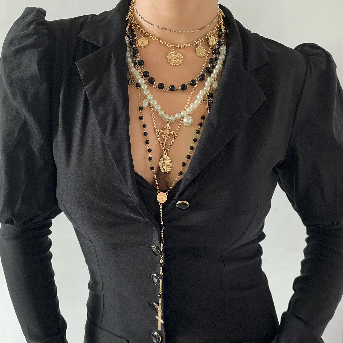 Ladies Cross Disc Pendant Necklace Set Bohemian Style Golden Crystal Multilayer Long Chain Necklace Christmas Gift
Ladies Cross Disc Pendant Necklace Set Bohemian Style Golden Crystal Multilayer Long Chain Necklace Christmas Gift