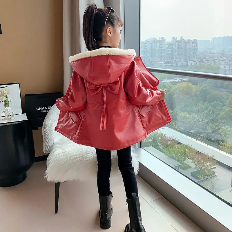 Children Winter Velvet Jacket Waterproof Parkas Outerwear Hooded Coats For Girls Outwear Pu Leather Snowsuit Windbreaker
Children Winter Velvet Jacket Waterproof Parkas Outerwear Hooded Coats For Girls Outwear Pu Leather Snowsuit Windbreaker