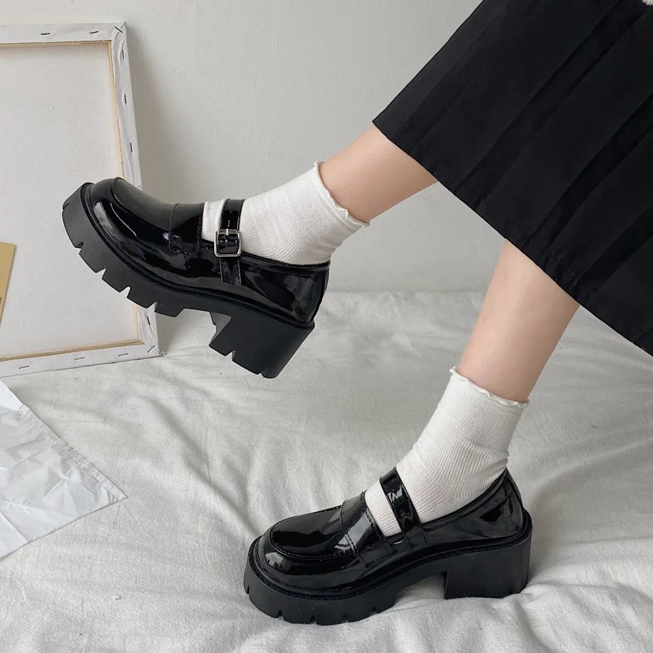 Women Leather Shoes Harakuju Lolita JK Student Sweet Girls Mary Jane Shoes Japanese High Heels Round Toe Platform Shoes Pumps
Women Leather Shoes Harakuju Lolita JK Student Sweet Girls Mary Jane Shoes Japanese High Heels Round Toe Platform Shoes Pumps