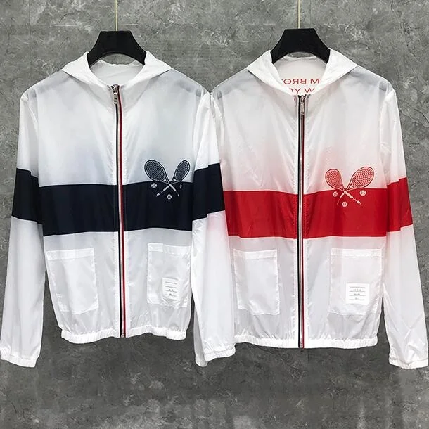 TB Fashion 2023 Thom Brand Jacket Men Quick Dry Sun-Protective Outdoor Sports Coats Thin Casual Hooded Skin Windbreaker
TB Fashion 2023 Thom Brand Jacket Men Quick Dry Sun-Protective Outdoor Sports Coats Thin Casual Hooded Skin Windbreaker