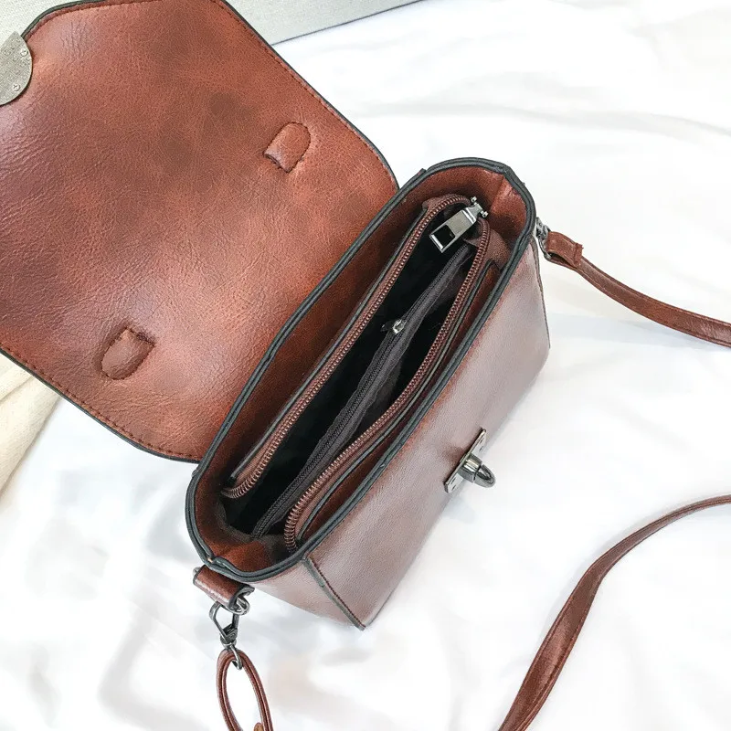Vintage Women's Mini Flap Bag 2021New Brown PU Leather Shoulder Bag Textured Square Crossbody Bag Luxury Ladies Small Handbag
Vintage Women's Mini Flap Bag 2021New Brown PU Leather Shoulder Bag Textured Square Crossbody Bag Luxury Ladies Small Handbag