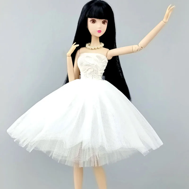 White Petticoat Crinoline For Barbie Doll Slip Tutu Dresses Underskirt Clothes Outfits 1/6 BJD Dollhouse Accessories DIY Toys
White Petticoat Crinoline For Barbie Doll Slip Tutu Dresses Underskirt Clothes Outfits 1/6 BJD Dollhouse Accessories DIY Toys