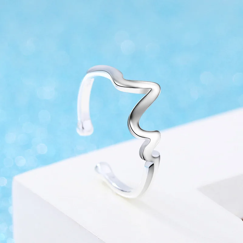 Korea Fashion Silver Colour Wave Ring Open Ladies Ring Unusual Wedding Ring Feminine Accessory Small Gift Ring Wreath
Korea Fashion Silver Colour Wave Ring Open Ladies Ring Unusual Wedding Ring Feminine Accessory Small Gift Ring Wreath