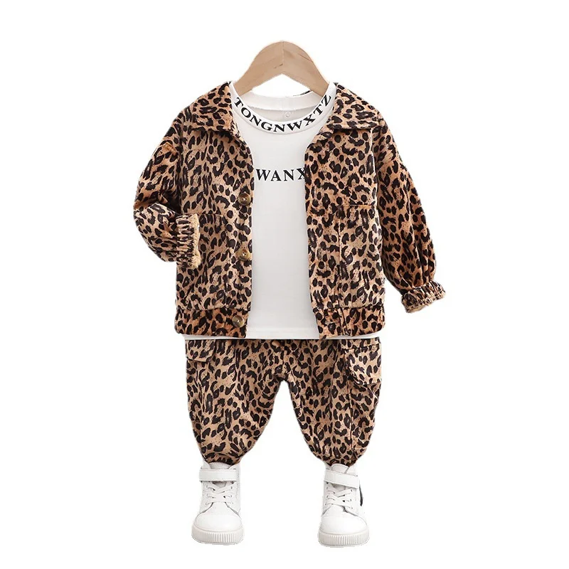 New Spring Baby Boy Cotton Clothes Suit Children Girl Fashion Casual Jacket T-Shirt Pants 3Pcs/Set Autumn Kids Infant Sportswear
New Spring Baby Boy Cotton Clothes Suit Children Girl Fashion Casual Jacket T-Shirt Pants 3Pcs/Set Autumn Kids Infant Sportswear