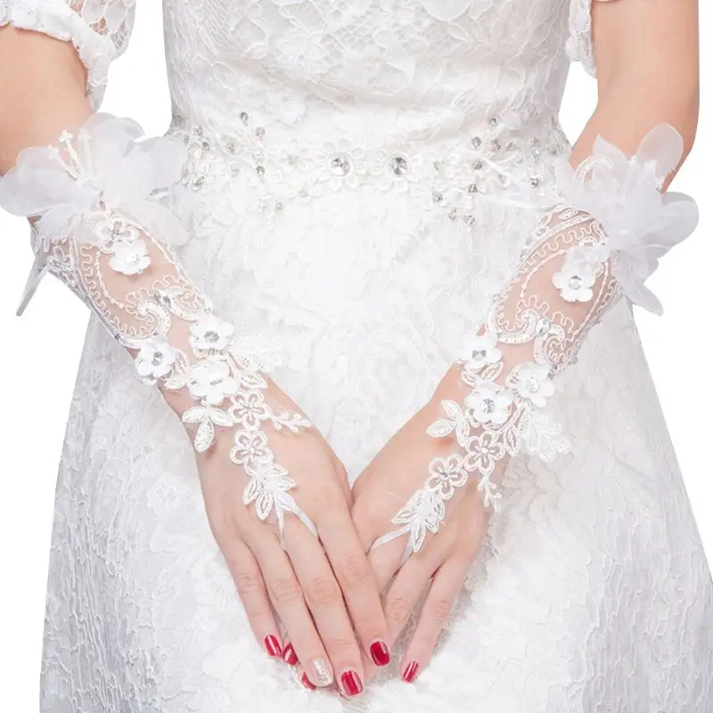 Bridal Lace Floar Gloves Wedding Dress Accessories Simple Hook Finger Long Glove New Charming
Bridal Lace Floar Gloves Wedding Dress Accessories Simple Hook Finger Long Glove New Charming