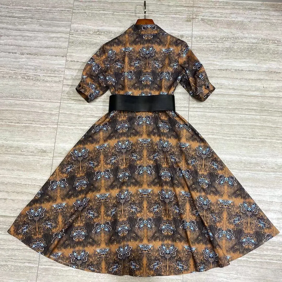 Summer Runway Fashion 100% Cotton Holiday Dress Lady Turn Down Collar Vintage Baroque Print Belted Knee Length Dress
Summer Runway Fashion 100% Cotton Holiday Dress Lady Turn Down Collar Vintage Baroque Print Belted Knee Length Dress