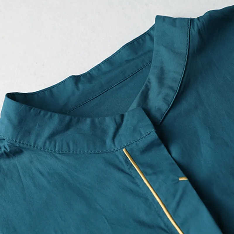 Plus Size Women Casual Shirts New 2020 Autumn Korean Style Vintage Stand Collar Solid Color Female Long Sleeve Cotton Tops S2472
Plus Size Women Casual Shirts New 2020 Autumn Korean Style Vintage Stand Collar Solid Color Female Long Sleeve Cotton Tops S2472