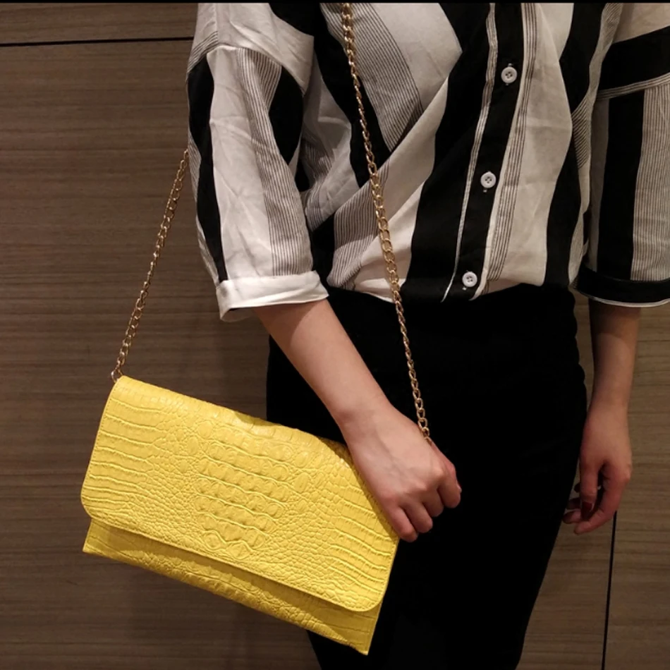 Luxurious crocodile pattern women bag 2020 new Fashion chain shoulder bag retro Day Clutches crossbody bag
Luxurious crocodile pattern women bag 2020 new Fashion chain shoulder bag retro Day Clutches crossbody bag