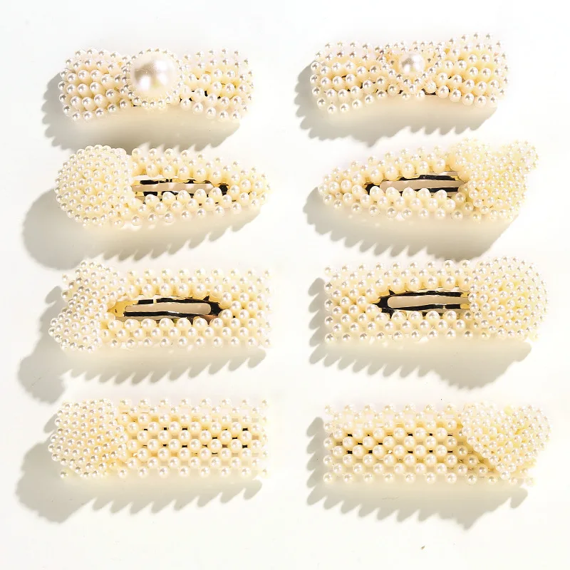 2Pcs Imitation Pearl Beads Hairclip Side Clip Pearl Barrette Female Adult Clip Silver BB Hairpin Headdress
2Pcs Imitation Pearl Beads Hairclip Side Clip Pearl Barrette Female Adult Clip Silver BB Hairpin Headdress