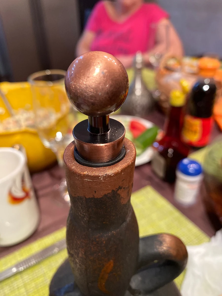 Stainless Steel Wine Stopper Vacuum Sealed Beer Beverage Stoppers Cork for Bottle Cap Storage Twist Plug Gift Kitchen Bar Tool
Stainless Steel Wine Stopper Vacuum Sealed Beer Beverage Stoppers Cork for Bottle Cap Storage Twist Plug Gift Kitchen Bar Tool