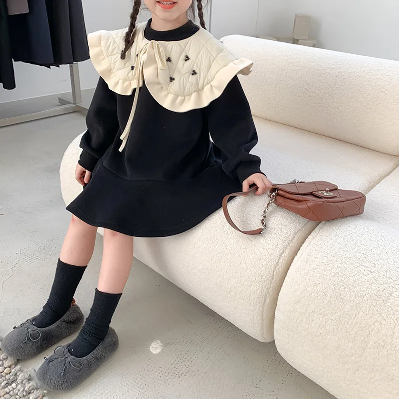 Winter New Children Clothes Black Doll Collar Detachable Thick Warm Dress
Winter New Children Clothes Black Doll Collar Detachable Thick Warm Dress