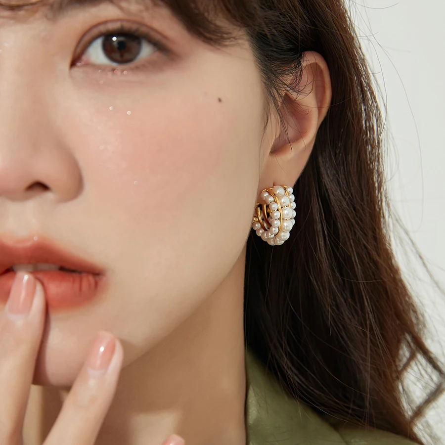 Vintage Stud Earrings for Women 2021 Beads Pearls Layered Jewelry Woman Earring Circle C Bijouterie Female Silver 925 Gift Bride
Vintage Stud Earrings for Women 2021 Beads Pearls Layered Jewelry Woman Earring Circle C Bijouterie Female Silver 925 Gift Bride