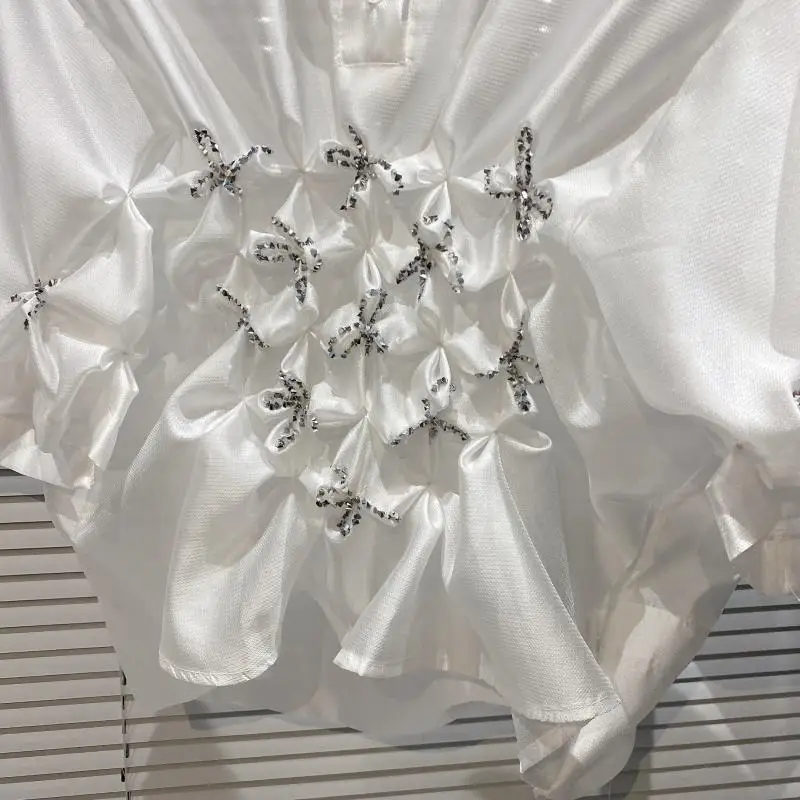 2021 Summer New Rhinestone Three-Dimensional Pleated Shirt For Ladies Polo Collar Puff Sleeve Short Pullover Blouse Women
2021 Summer New Rhinestone Three-Dimensional Pleated Shirt For Ladies Polo Collar Puff Sleeve Short Pullover Blouse Women