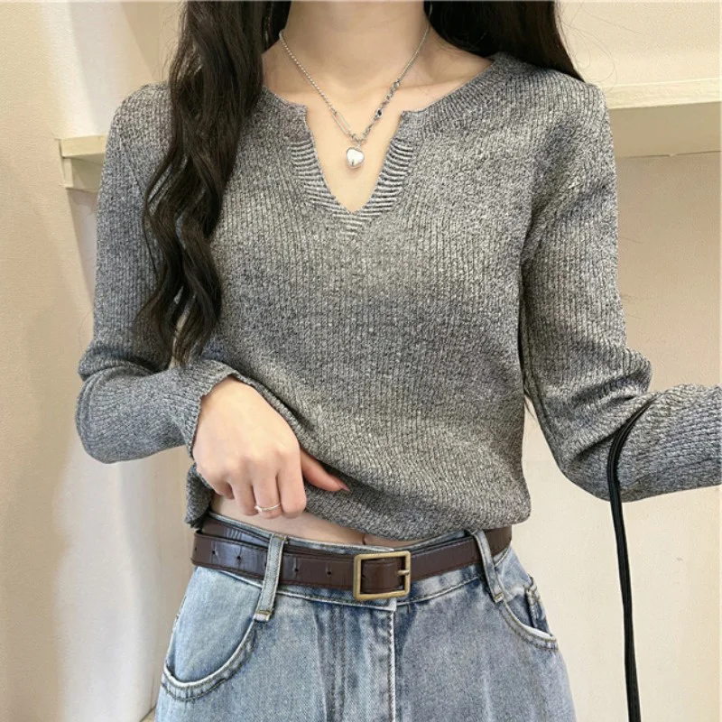 Gray V-neck Midriff-baring Long Sleeve T-shirt Hot Girl Short Knitted Top Thin Autumn Wear 2021new Women's Bottoming Shirt Rac
Gray V-neck Midriff-baring Long Sleeve T-shirt Hot Girl Short Knitted Top Thin Autumn Wear 2021new Women's Bottoming Shirt Rac