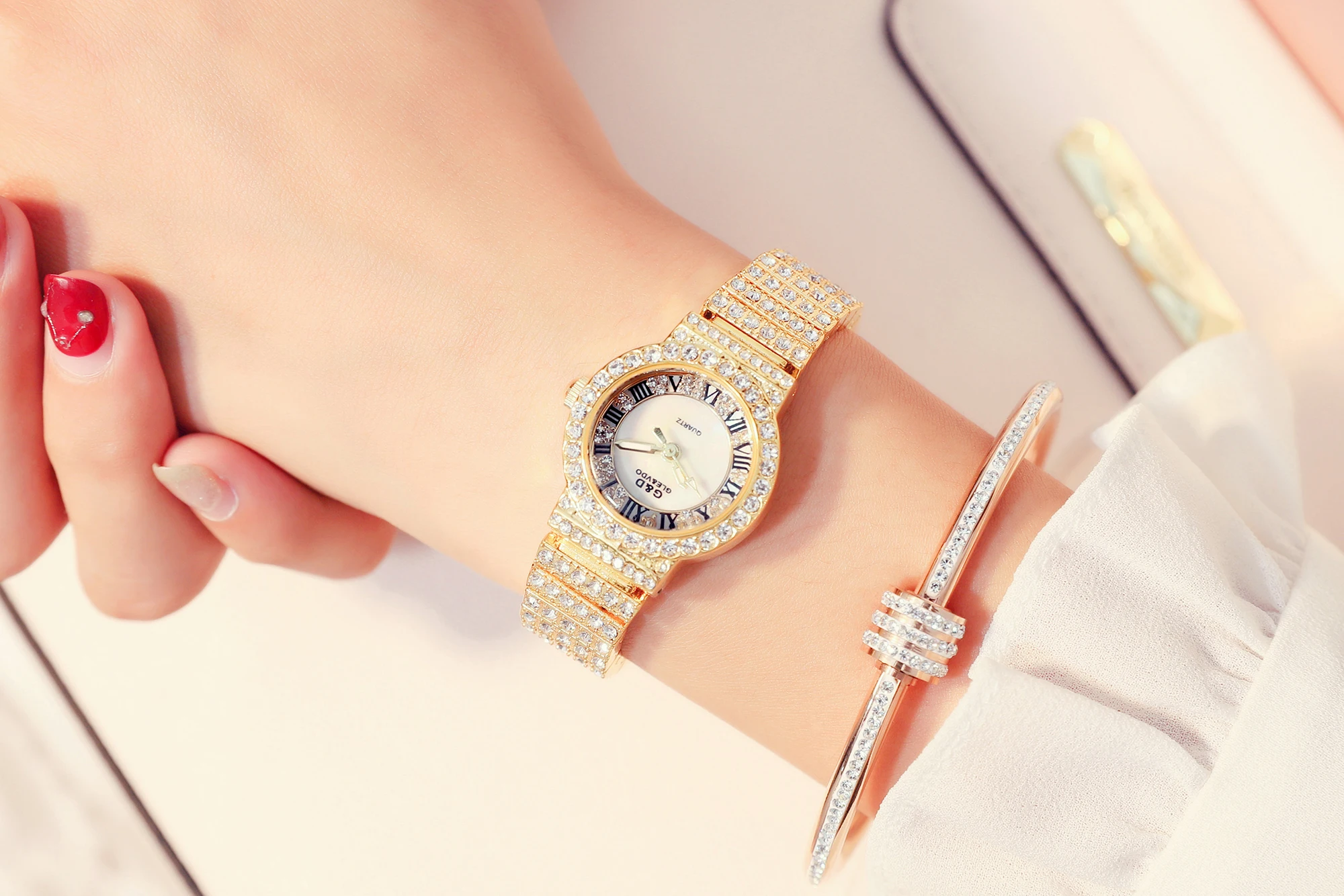 2021 Relogio Feminino
2021 Relogio Feminino