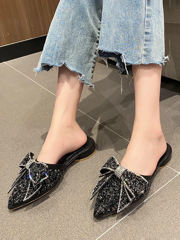Med Slippers Casual Shoes Glitter Slides Butterfly-Knot Cover Toe Slipers Women Luxury Jelly Flat 2021 PU Butterfly-knot Rubber
Med Slippers Casual Shoes Glitter Slides Butterfly-Knot Cover Toe Slipers Women Luxury Jelly Flat 2021 PU Butterfly-knot Rubber