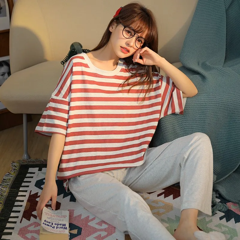 New Women's Cotton Homedress Pajamas Sets Short Sleeve Trousers Girl's Nightgown Round Neck Sleepwear Casual Loose Home Clothing
New Women's Cotton Homedress Pajamas Sets Short Sleeve Trousers Girl's Nightgown Round Neck Sleepwear Casual Loose Home Clothing