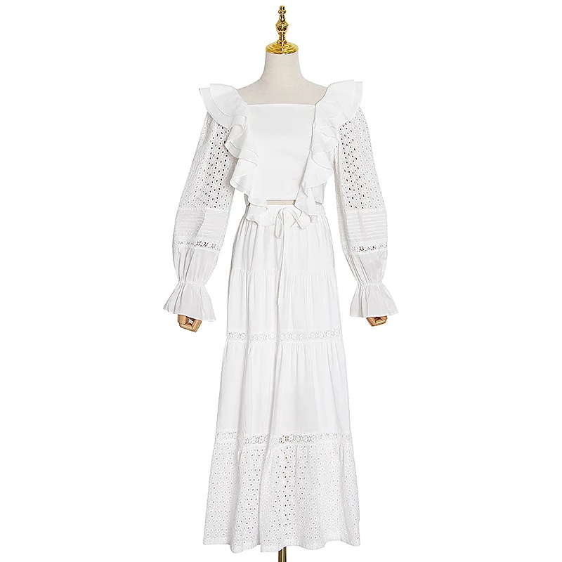 New water-soluble flower lace lantern long sleeve shirt top high waist skirt long skirt casual Outfits
New water-soluble flower lace lantern long sleeve shirt top high waist skirt long skirt casual Outfits