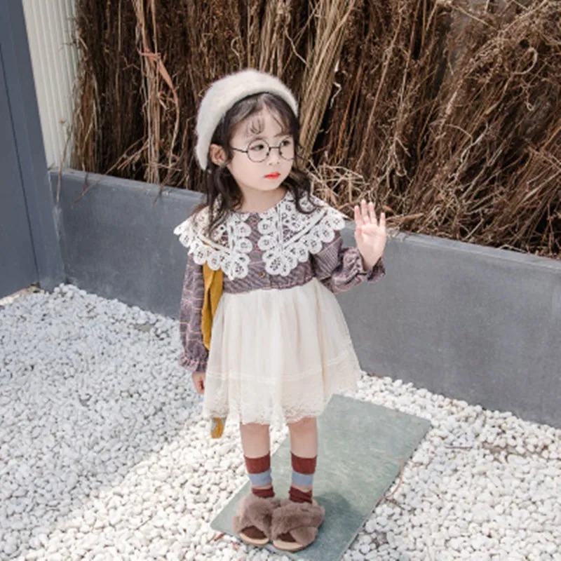 Spring and Autumn Girls' Dresses 2020 New Retro Elegant Embroidered Doll Collar Western All-match Dresses, Children's Dresses Fa
Spring and Autumn Girls' Dresses 2020 New Retro Elegant Embroidered Doll Collar Western All-match Dresses, Children's Dresses Fa