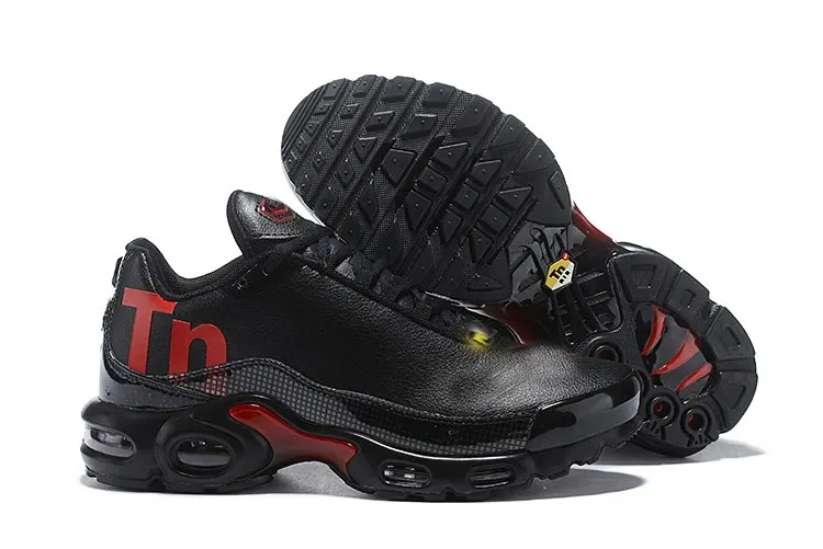 2020 New Mens Running Shoes Trainer Sports Womens Breathable High Quality Sneakers