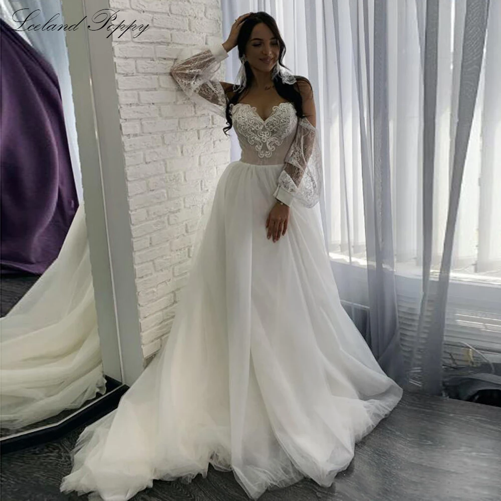 Elegant A-line Lace Beach Wedding Dresses 2020 Off the Shoulder 3/4 Sleeves Floor Length Plus Size Tulle Bridal Dress
Elegant A-line Lace Beach Wedding Dresses 2020 Off the Shoulder 3/4 Sleeves Floor Length Plus Size Tulle Bridal Dress