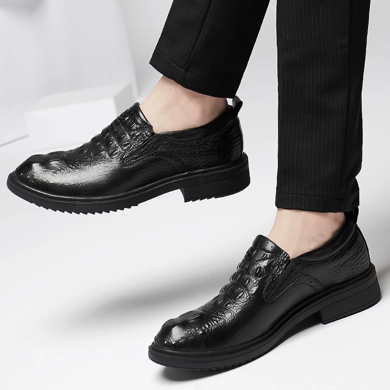 Мужские повседневные кожаные туфли Sapato Masculino для мужчин повседневная обувь мужские повседневные модные кроссовки на плоской подошве для му...
Мужские повседневные кожаные туфли Sapato Masculino для мужчин повседневная обувь мужские повседневные модные кроссовки на плоской подошве для му...