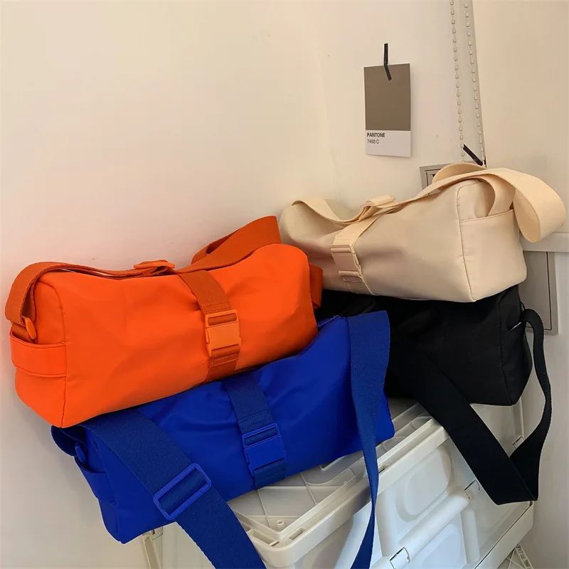 Large Nylon Tote Bag Women Big Capacity Shopping Handbag Simple Lady Shoulder Bag Solid Color Handle Bag Reusable Designer Tote
Large Nylon Tote Bag Women Big Capacity Shopping Handbag Simple Lady Shoulder Bag Solid Color Handle Bag Reusable Designer Tote