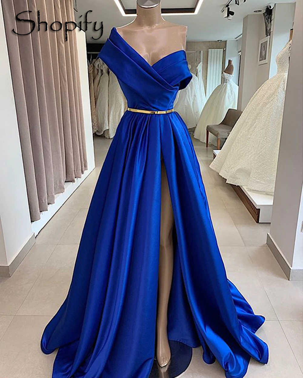 Simple Long Evening Dresses 2022 One Shoulder Sexy High Slit Royal Blue Twill Satin African Women Formal Evening Gowns
Simple Long Evening Dresses 2022 One Shoulder Sexy High Slit Royal Blue Twill Satin African Women Formal Evening Gowns