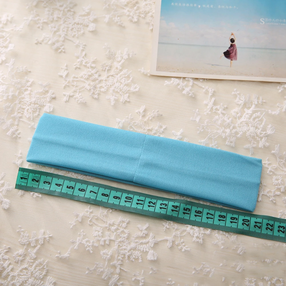 14 Color Headwrap Football Running Sports Solid Color Milk Silk Yoga Headband for Working-out Comfortable Decoration
14 Color Headwrap Football Running Sports Solid Color Milk Silk Yoga Headband for Working-out Comfortable Decoration