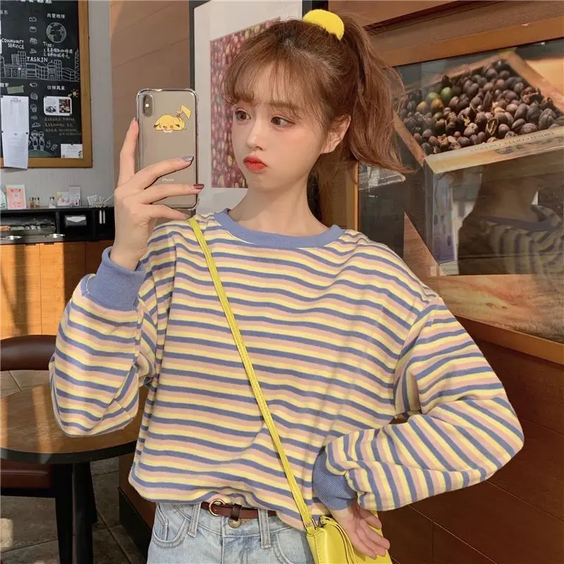 new Autumn summer t-shirts women fashion striped long-sleeve t-shirt loose casual oversized tops all-match couple sweatershirt
new Autumn summer t-shirts women fashion striped long-sleeve t-shirt loose casual oversized tops all-match couple sweatershirt