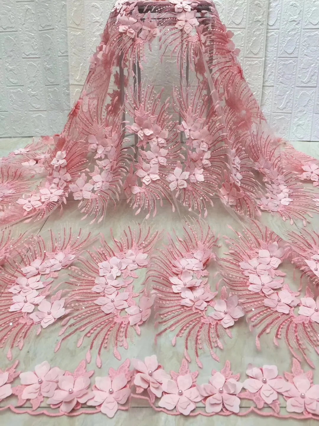 Best Quality African Tulle Lace Fabric High Quality Embroidery French Net Mesh 2021 Nigeria Stone Lace Fabric For Wedding Party
Best Quality African Tulle Lace Fabric High Quality Embroidery French Net Mesh 2021 Nigeria Stone Lace Fabric For Wedding Party