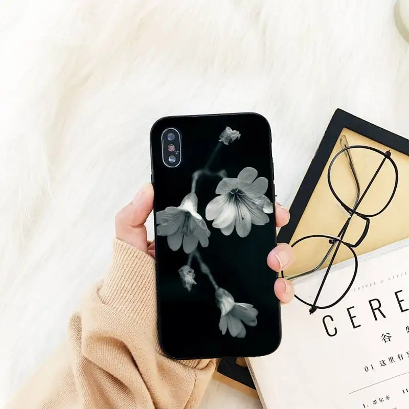 Black White Flower Phone Case For iPhone 11 8 7 6 6S Plus X XS MAX 5 5S se 2020 11 12pro max iphone xr case
Black White Flower Phone Case For iPhone 11 8 7 6 6S Plus X XS MAX 5 5S se 2020 11 12pro max iphone xr case