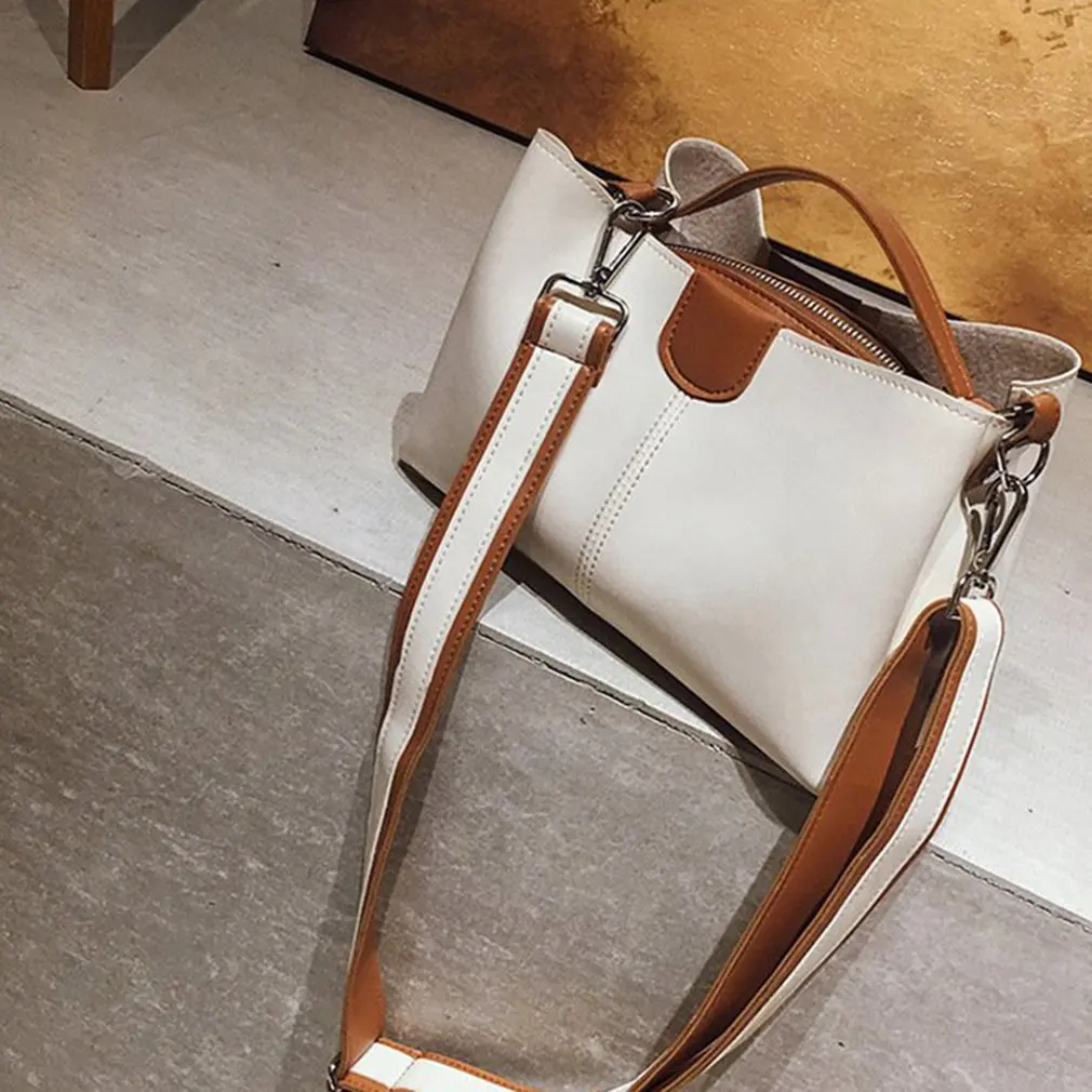 Korean Casual Large Capacity Women Shoulder Crossbody Bag Designer Wide Strap Handbag Female Luxury Pu Leather Bucket Tote Purse
Korean Casual Large Capacity Women Shoulder Crossbody Bag Designer Wide Strap Handbag Female Luxury Pu Leather Bucket Tote Purse