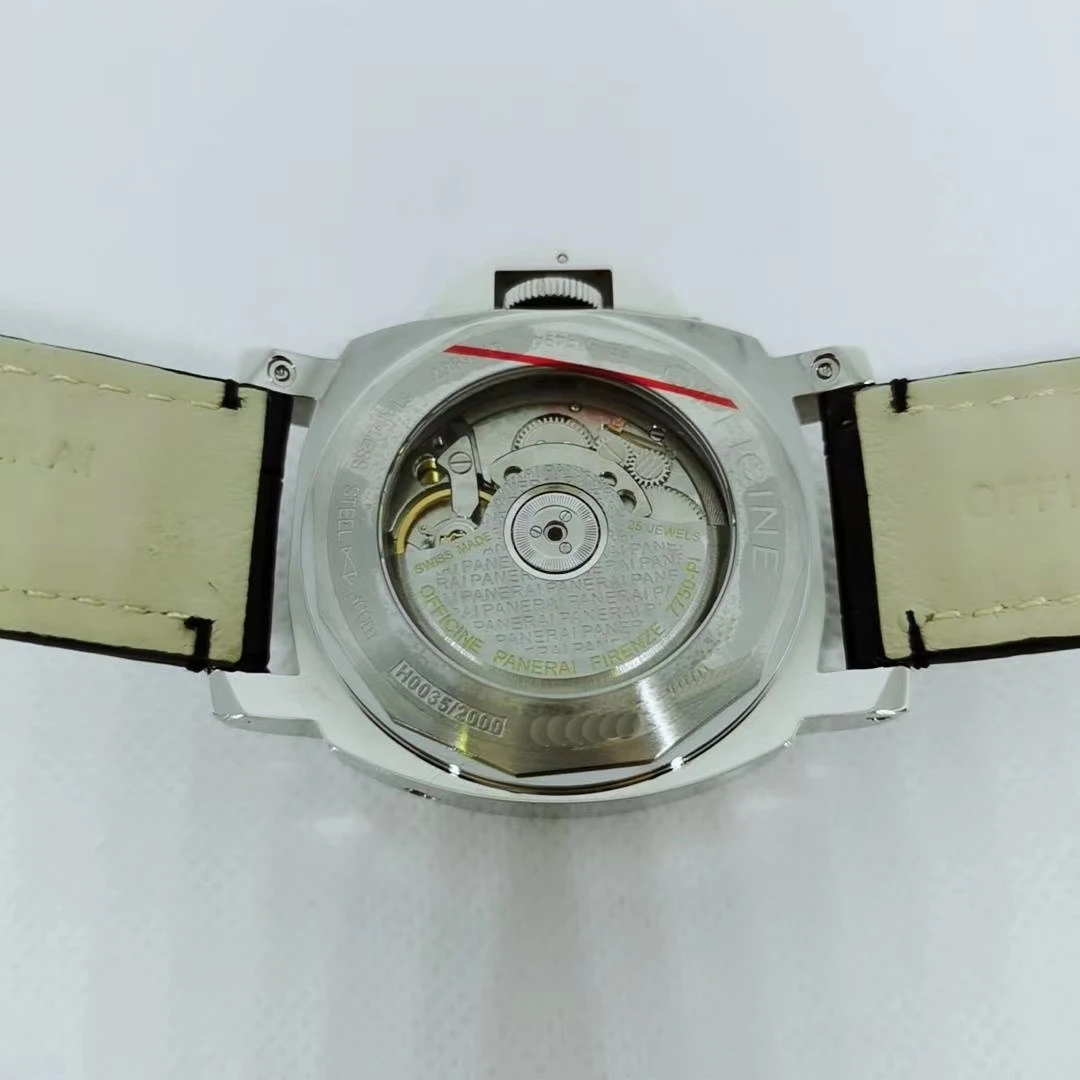 Luxury Brand New Men Automatic Mechanical Stainless Steel White Dial Black Leather Carbotech 3 Days 1950 Luminous Watch 44MM
Luxury Brand New Men Automatic Mechanical Stainless Steel White Dial Black Leather Carbotech 3 Days 1950 Luminous Watch 44MM
