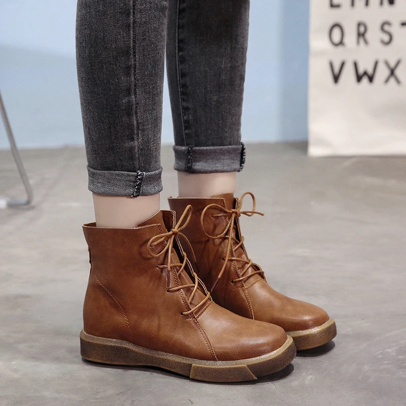 Ladies Retro Soft Leather Lace-up Ankle Boots Thick-soled Flat Boots Warm Shoes Black Brown Retro Plus Velvet Warm Women's Boots 
Ladies Retro Soft Leather Lace-up Ankle Boots Thick-soled Flat Boots Warm Shoes Black Brown Retro Plus Velvet Warm Women's Boots