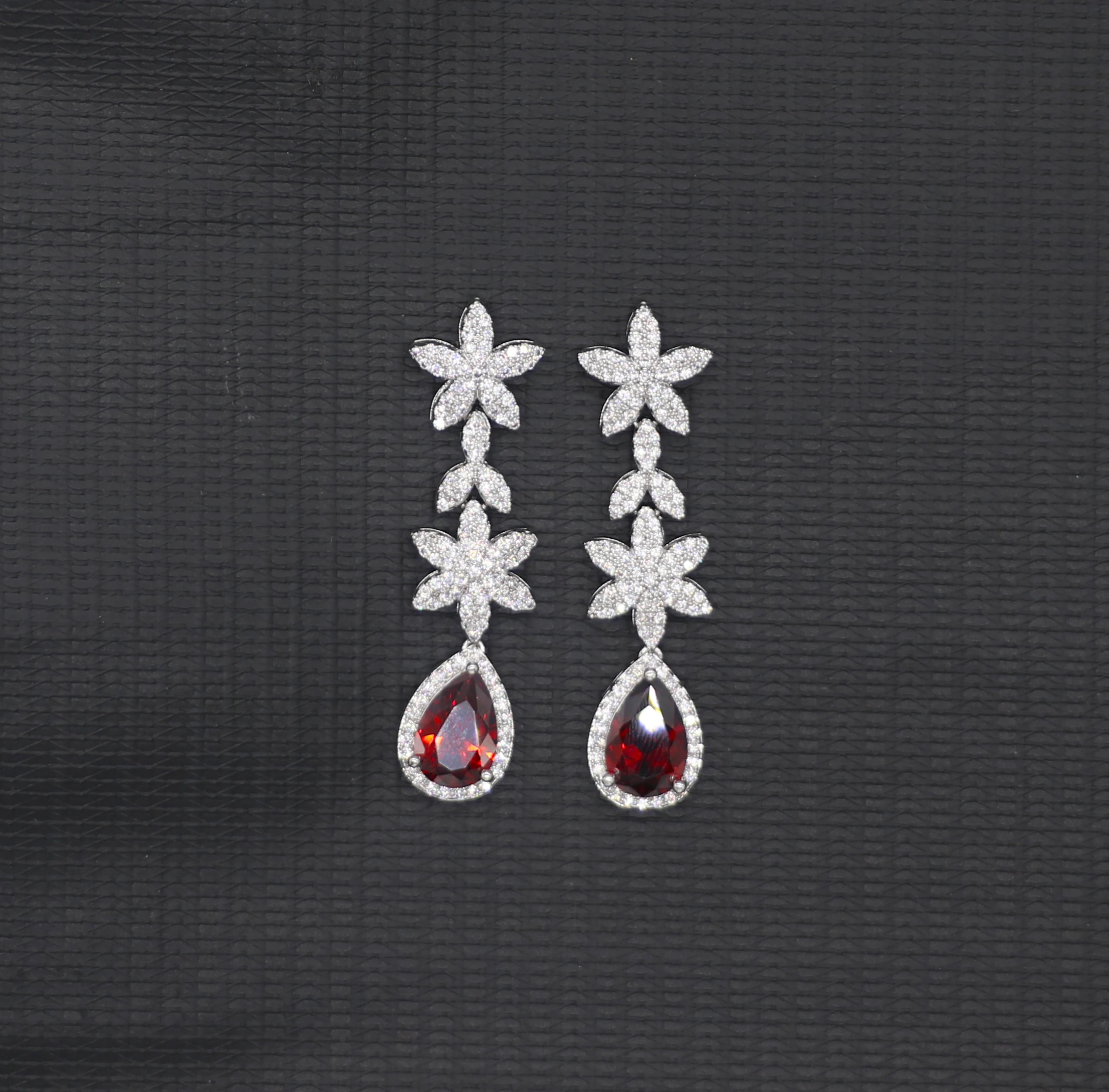 Bedazzled red cubic zirconia luxury jewelry sets, color jewellery sets, gold dubai fashion jewellery for women
Bedazzled red cubic zirconia luxury jewelry sets, color jewellery sets, gold dubai fashion jewellery for women