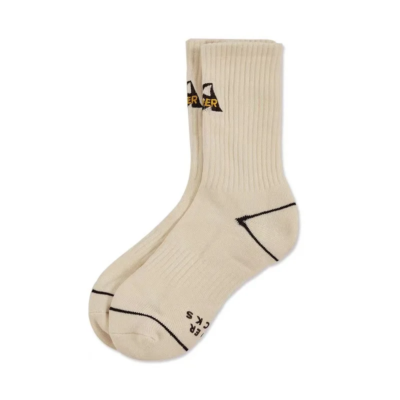 New Adererror vertical and horizontal English dispensing embroidery Socks men's and women's street sports all cotton Socks
New Adererror vertical and horizontal English dispensing embroidery Socks men's and women's street sports all cotton Socks