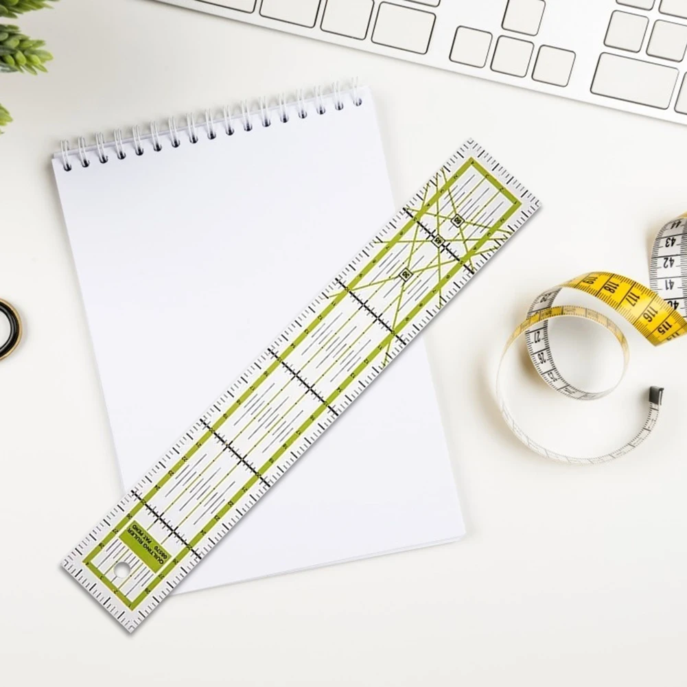 Tailor Yardstick Cutting Quilting Ruler Patchwork Ruler with Grid Lines Yardstick Rulers School Office Supplies 30x5cm
Tailor Yardstick Cutting Quilting Ruler Patchwork Ruler with Grid Lines Yardstick Rulers School Office Supplies 30x5cm