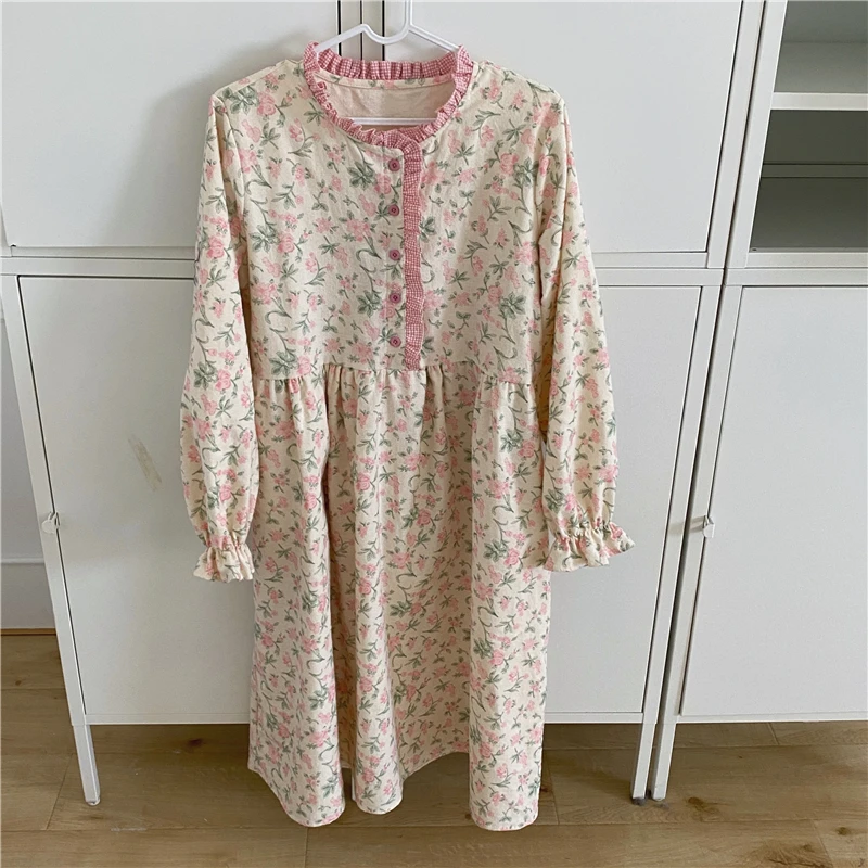Dress Women 2020 Spring And Autumn New Pastoral Flower Fashion Long Sleeve Sleeping Skirt Ins Cotton Homewear Female Clothing
Dress Women 2020 Spring And Autumn New Pastoral Flower Fashion Long Sleeve Sleeping Skirt Ins Cotton Homewear Female Clothing
