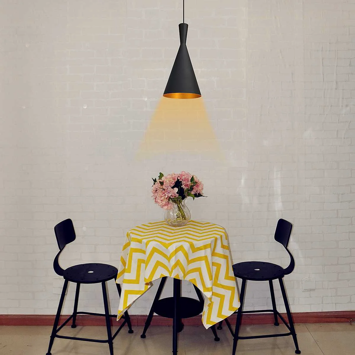 Modern Chandelier Metal Vintage Retro Style Decor Pendant Light Shade Lampshades For Living Room Coffee Shop Studing Room
Modern Chandelier Metal Vintage Retro Style Decor Pendant Light Shade Lampshades For Living Room Coffee Shop Studing Room