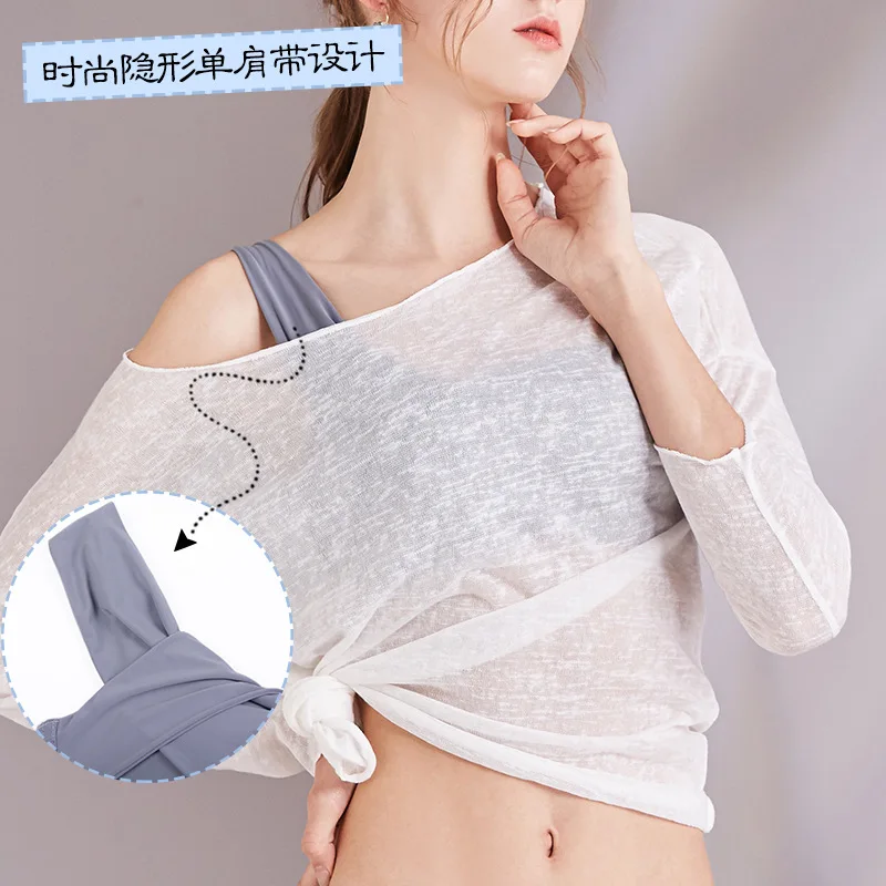 Tube top underwear summer thin small chest gathered bra seamless wrap chest anti-empty girl no steel ring bra set 
Tube top underwear summer thin small chest gathered bra seamless wrap chest anti-empty girl no steel ring bra set