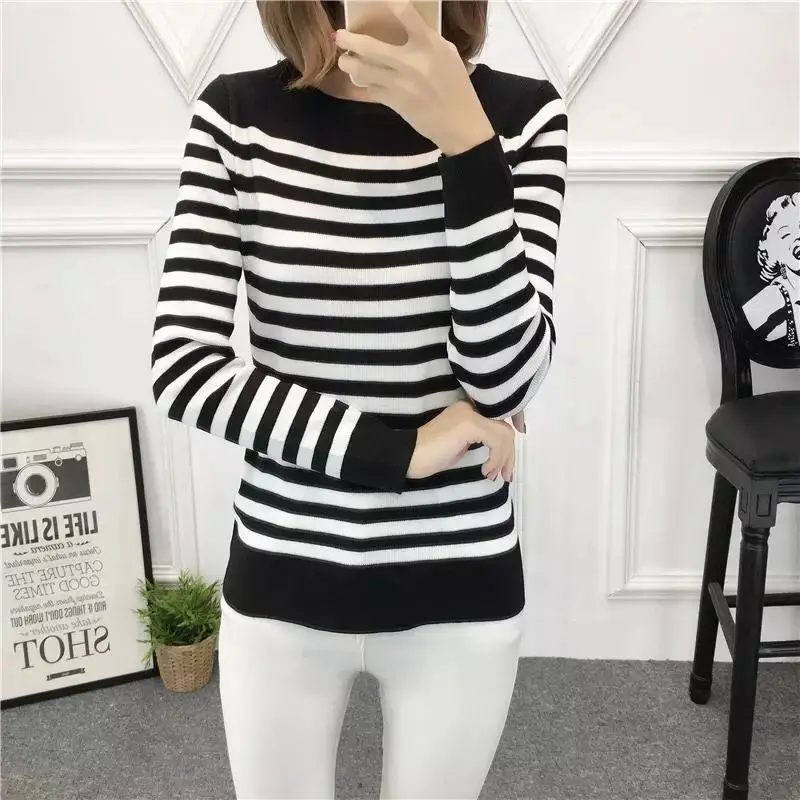 Autumn and winter 2020 new Korean loose Long Sleeve Striped round neck top with Pullover for women
Autumn and winter 2020 new Korean loose Long Sleeve Striped round neck top with Pullover for women