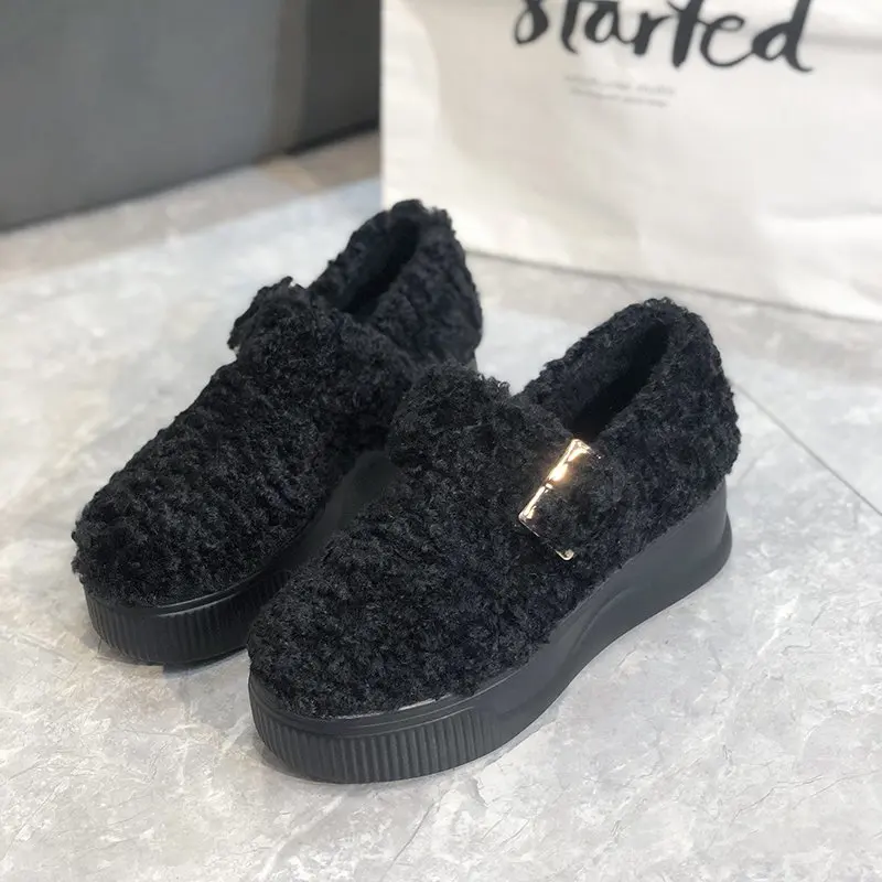 Thick-soled Fur Shoes Women Winter 2021 New All-match Student Plus Velvet Warm Solid Color Comfortable Women's Shoes
Thick-soled Fur Shoes Women Winter 2021 New All-match Student Plus Velvet Warm Solid Color Comfortable Women's Shoes