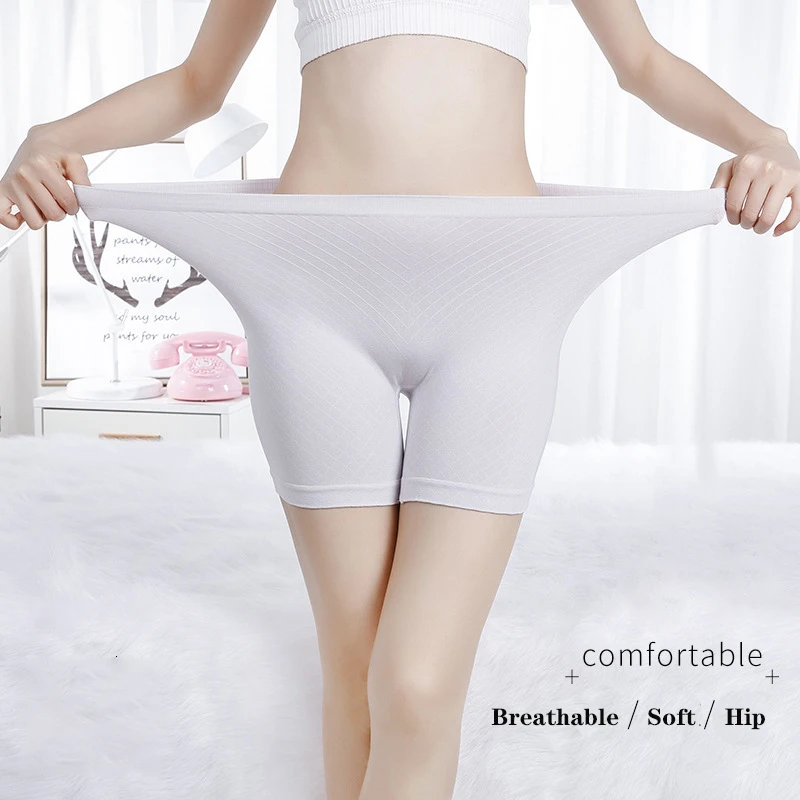 2020 Autumn thick warm plus size safety pants fashion cotton seamless flat feet quarter pants comfortable double bottom boxer
2020 Autumn thick warm plus size safety pants fashion cotton seamless flat feet quarter pants comfortable double bottom boxer